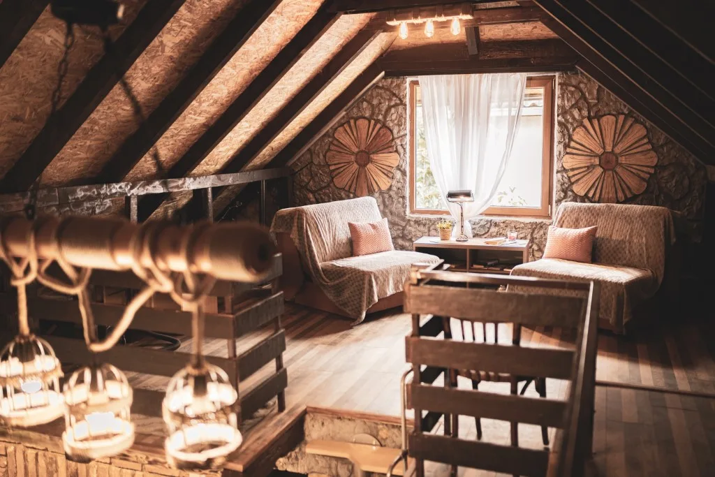 Enigma House · 5